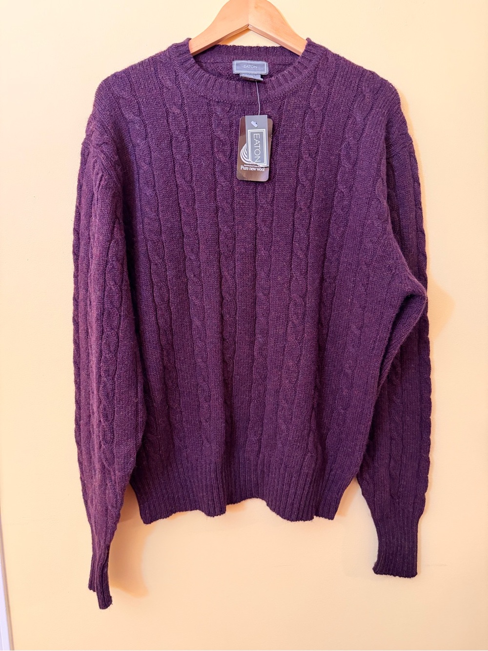 Vintage Eaton Menโs L NWT 100% Wool Purple Cable Knit Sweater